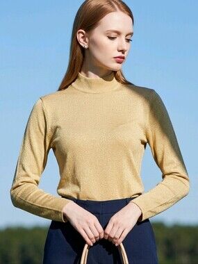 St John by Marie Gray Size Small Knit Sparkle Gold Top